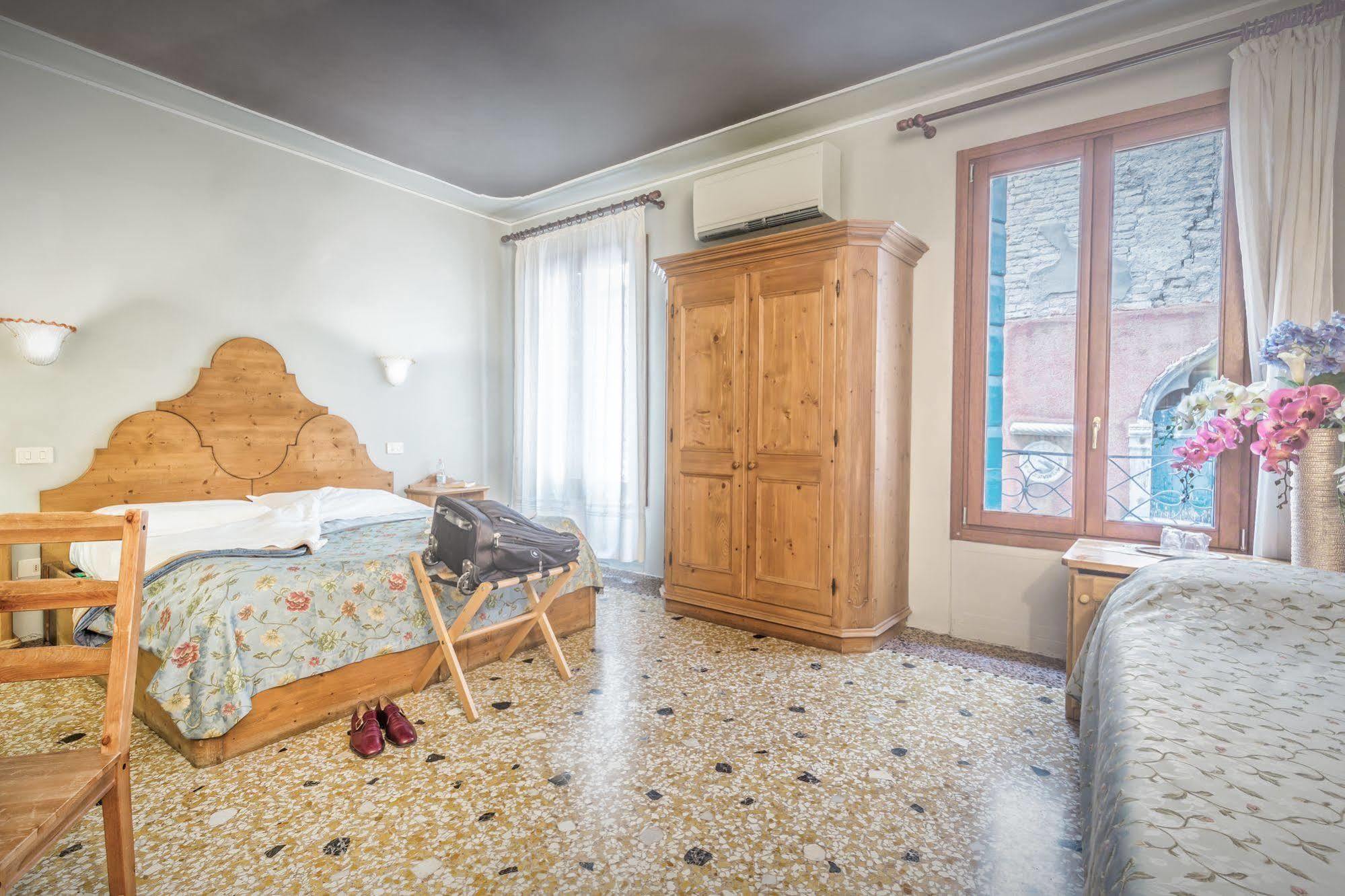 Locanda Bareteri Βενετία Εξωτερικό φωτογραφία