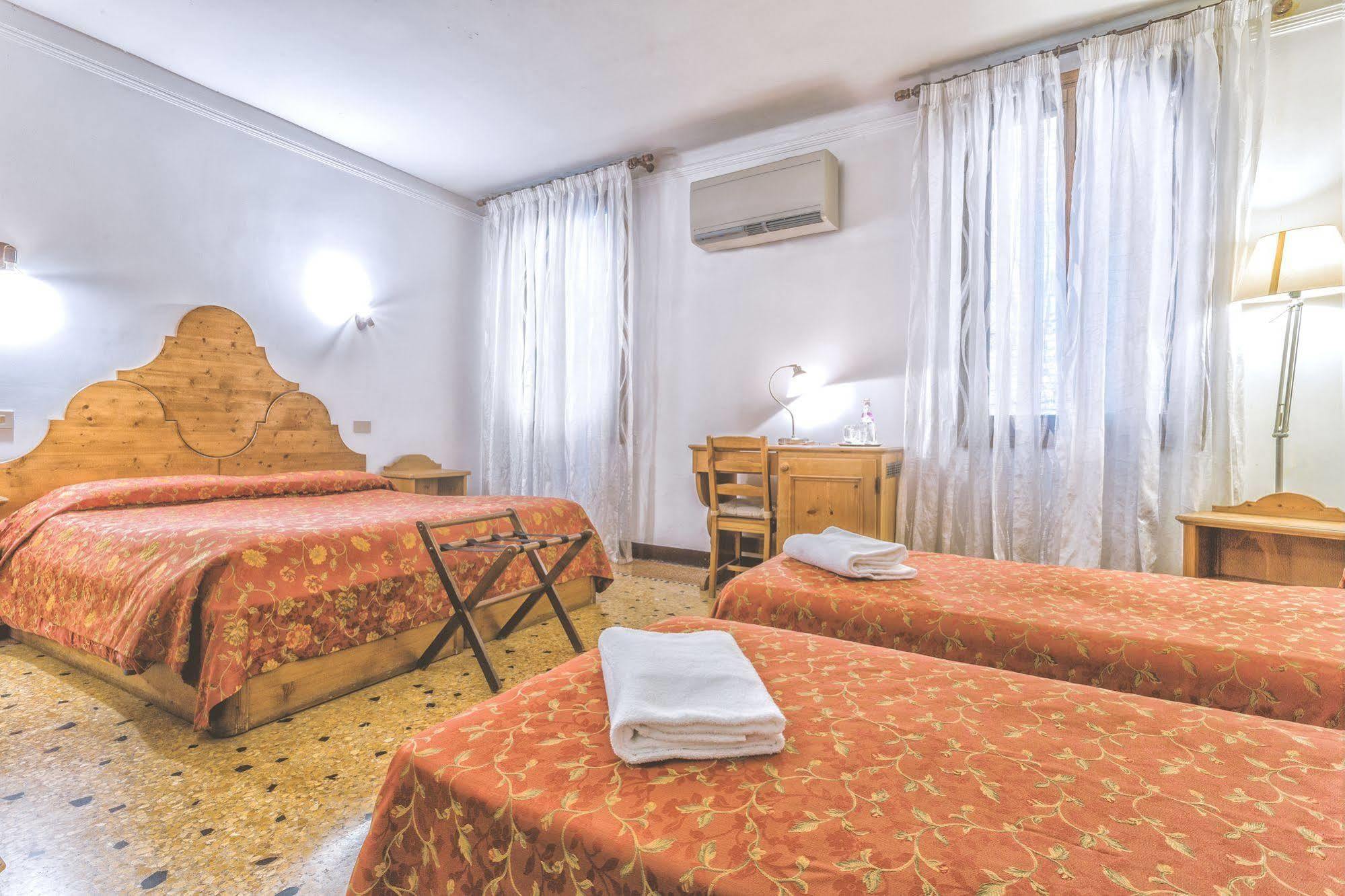 Locanda Bareteri Βενετία Εξωτερικό φωτογραφία